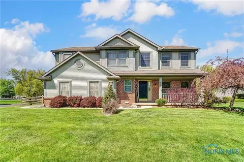 14686 Thistledown Ln, Perrysburg, OH 43551