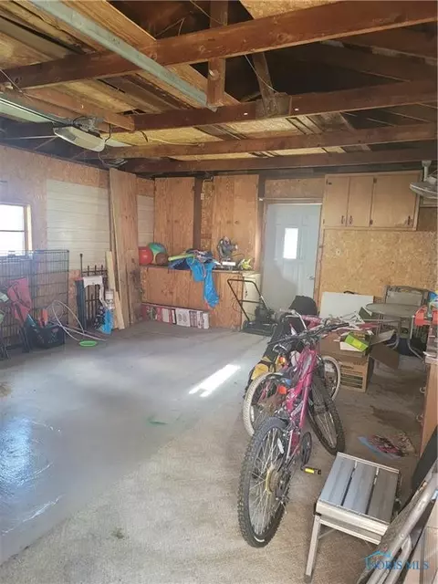 108 Laglyda Ct, Bryan, OH 43506 photo 8
