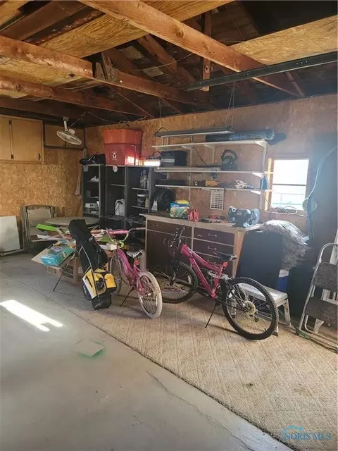 108 Laglyda Ct, Bryan, OH 43506 photo 9