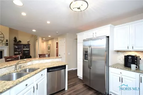 2541 Spruce Loop Rd, Sylvania, OH 43560 photo 19