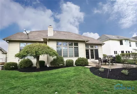 2541 Spruce Loop Rd, Sylvania, OH 43560 photo 6