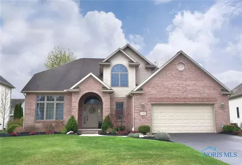2541 Spruce Loop Rd, Sylvania, OH 43560 photo 1
