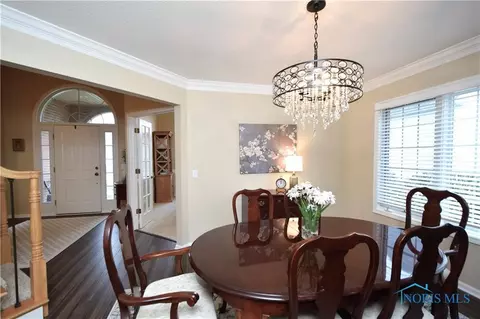 2541 Spruce Loop Rd, Sylvania, OH 43560 photo 11