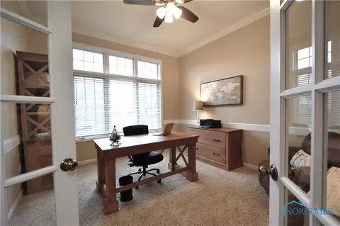 2541 Spruce Loop Rd, Sylvania, OH 43560 photo 9