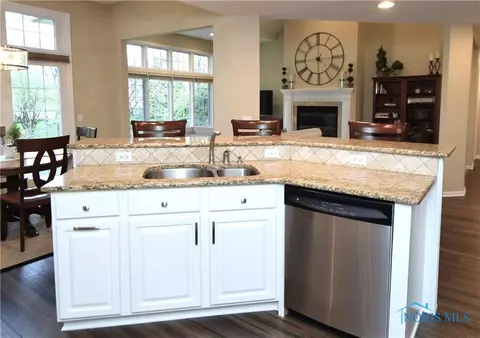 2541 Spruce Loop Rd, Sylvania, OH 43560 photo 20