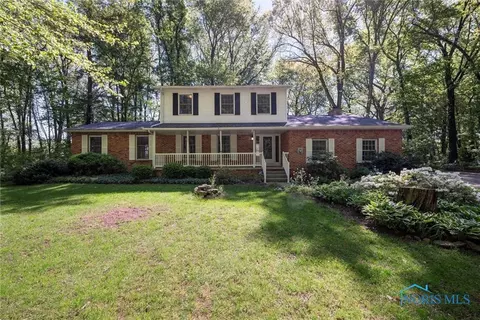 8041 Fulton Lucas Rd, Liberty Center, OH 43532