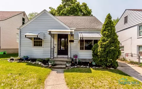 4033 Bowen Rd, Toledo, OH 43613