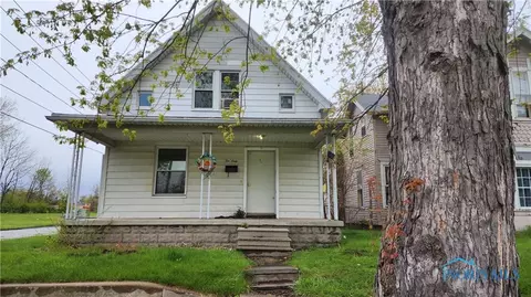 1060 Prouty Ave, Toledo, OH 43609