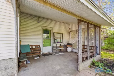 29157 E Broadway St, Walbridge, OH 43465 photo 26