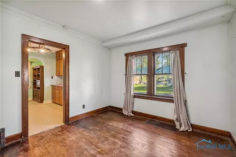 29157 E Broadway St, Walbridge, OH 43465 photo 11