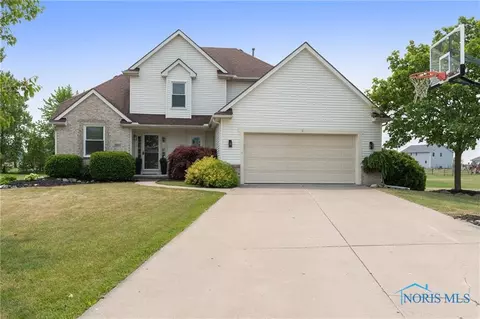 3995 Wallingford Ct, Genoa, OH 43430