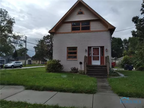 2301 Dana St, Toledo, OH 43609