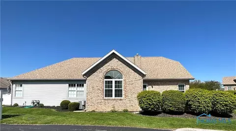 2271 Fox Run Cir, Findlay, OH 45840