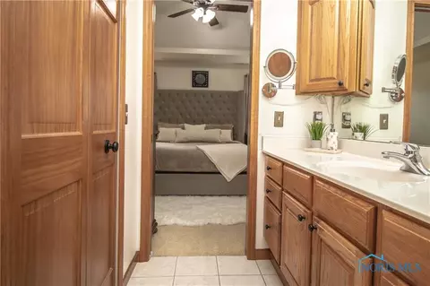 4209 Waterbend E Dr, Maumee, OH 43537 photo 22
