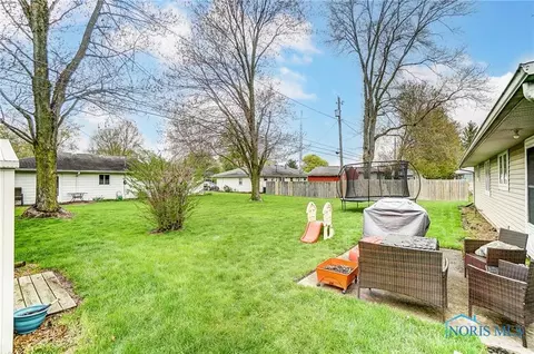 213 Degroff Ave, Archbold, OH 43502 photo 27