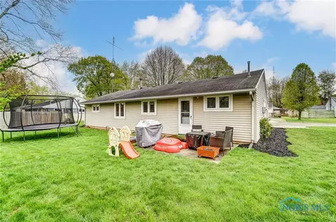 213 Degroff Ave, Archbold, OH 43502 photo 24