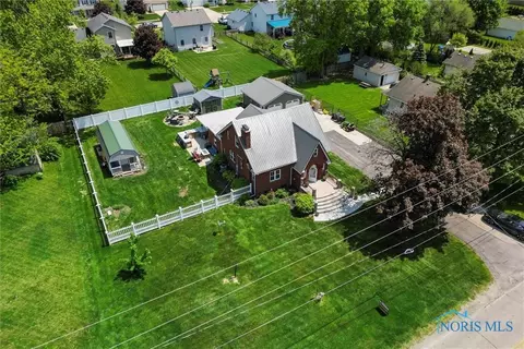 28223 E Broadway St, Walbridge, OH 43465 photo 39