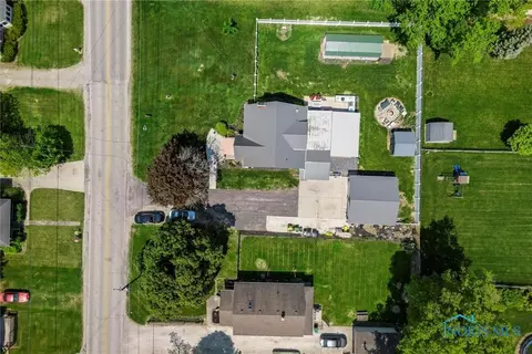 28223 E Broadway St, Walbridge, OH 43465 photo 41