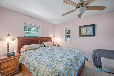28223 E Broadway St, Walbridge, OH 43465 photo 16