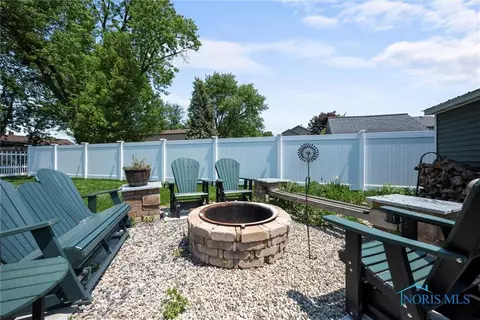 28223 E Broadway St, Walbridge, OH 43465 photo 36