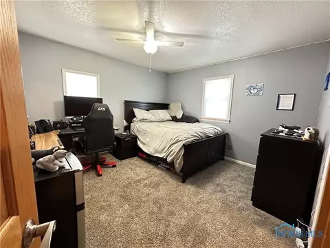 736 Howard St, Findlay, OH 45840 photo 15