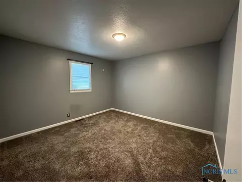 736 Howard St, Findlay, OH 45840 photo 14