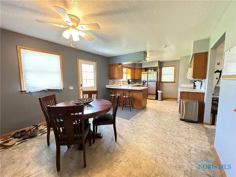 736 Howard St, Findlay, OH 45840 photo 10