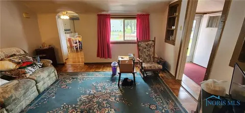 815 Central Ave, Findlay, OH 45840 photo 11