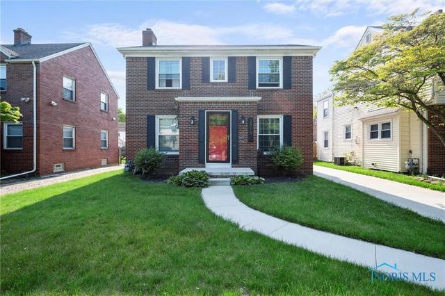 3815 Woodmont Rd, Toledo, OH 43613