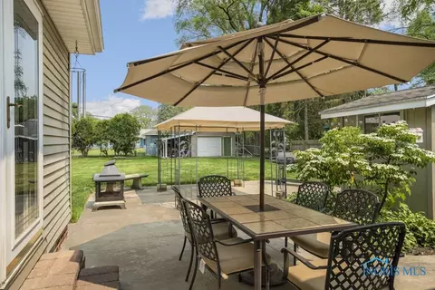 1038 Scribner St, Maumee, OH 43537 photo 28