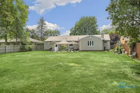 1038 Scribner St, Maumee, OH 43537 photo 31