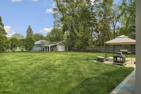 1038 Scribner St, Maumee, OH 43537 photo 29