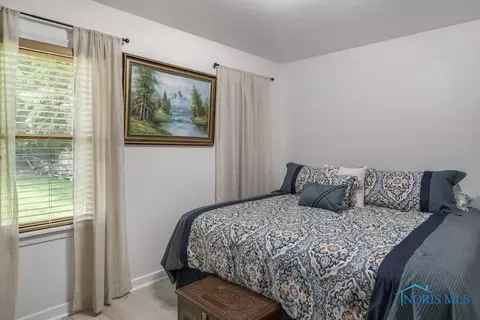 1038 Scribner St, Maumee, OH 43537 photo 18
