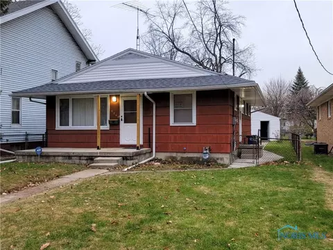 2240 Ward St, Toledo, OH 43609