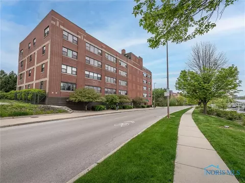 110 Ottawa St #2E, Toledo, OH 43604