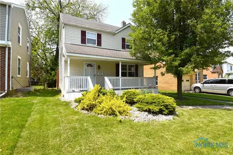 2063 Wyndhurst Rd, Toledo, OH 43607