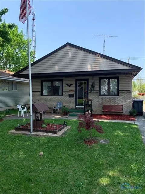 11 E Poinsetta Ave, Toledo, OH 43612