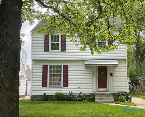 2660 Algonquin Pkwy, Toledo, OH 43606