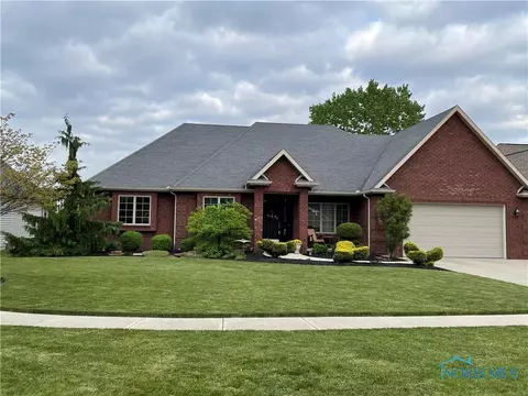 8145 Clearbrook Dr, Findlay, OH 45840