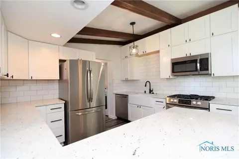 3655 Pendleton Dr, Toledo, OH 43623 photo 30