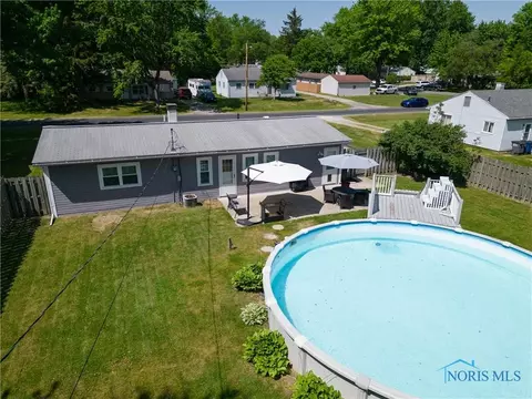 3655 Pendleton Dr, Toledo, OH 43623 photo 3
