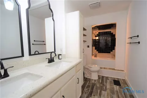 3655 Pendleton Dr, Toledo, OH 43623 photo 36