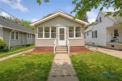 1746 Mansfield Rd, Toledo, OH 43613