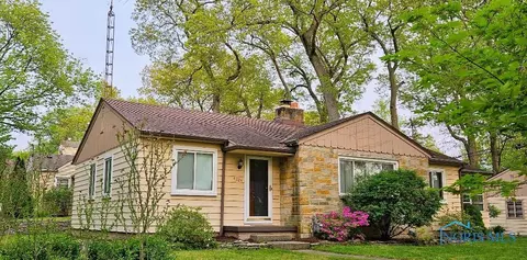 4224 Woodmont Rd, Toledo, OH 43613