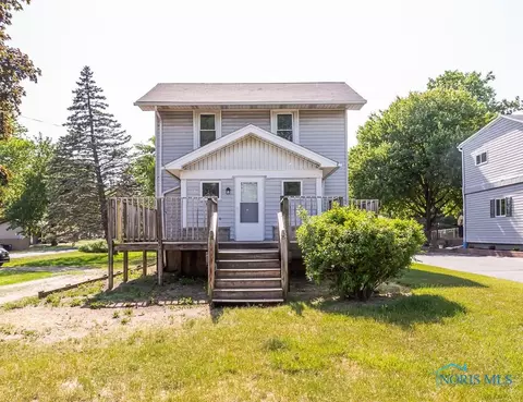 5903 Douglas Rd, Toledo, OH 43613