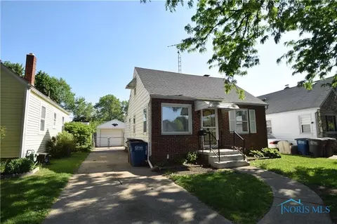 2926 123rd St, Toledo, OH 43611