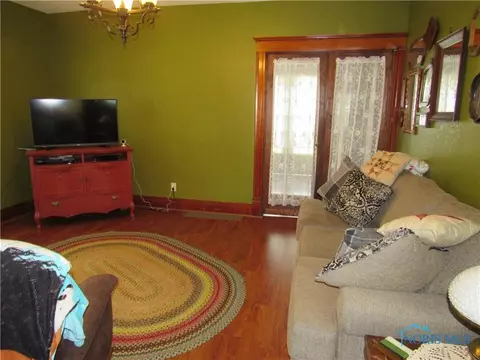 321 E Trevitt St, Bryan, OH 43506 photo 8