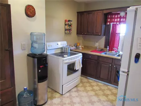 321 E Trevitt St, Bryan, OH 43506 photo 12