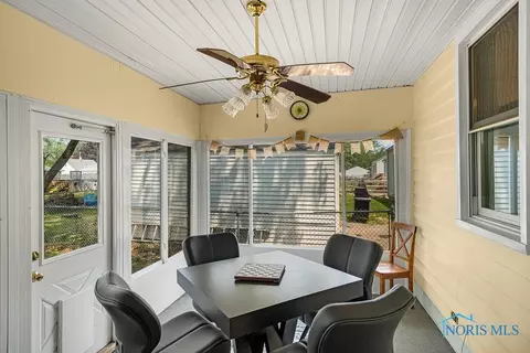 805 Wall St, Maumee, OH 43537 photo 15