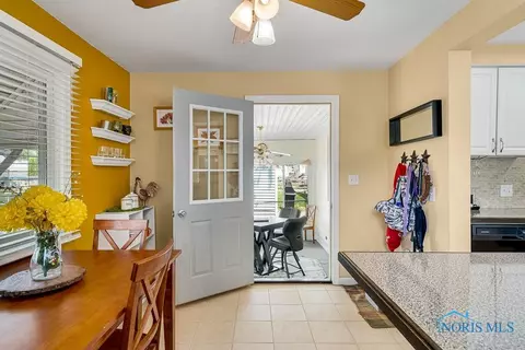 805 Wall St, Maumee, OH 43537 photo 13